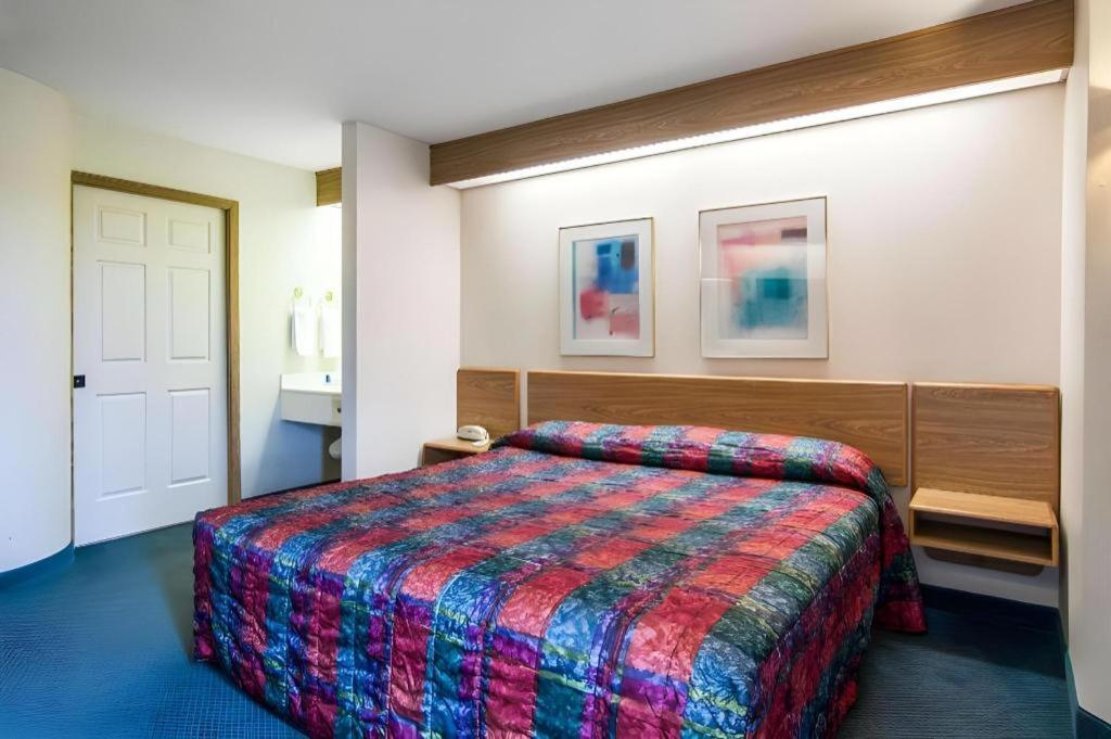 Rodeway Inn Salem Zewnętrze zdjęcie