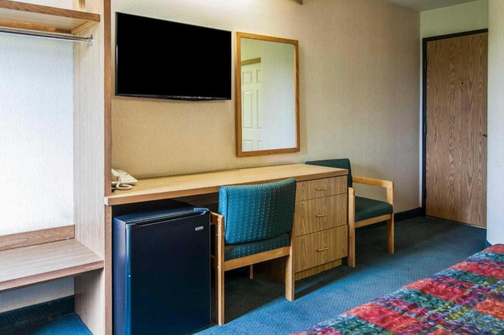 Rodeway Inn Salem Zewnętrze zdjęcie
