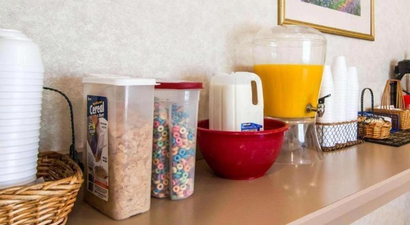 Rodeway Inn Salem Zewnętrze zdjęcie