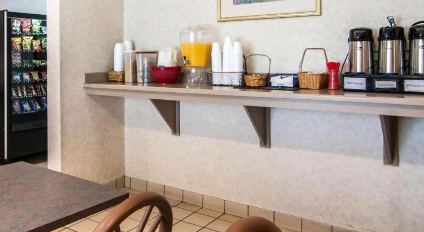 Rodeway Inn Salem Zewnętrze zdjęcie