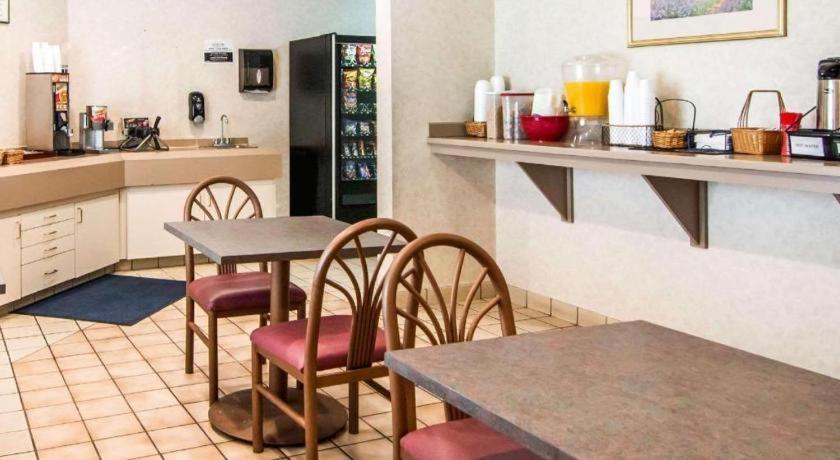 Rodeway Inn Salem Zewnętrze zdjęcie